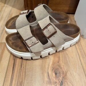 Birkenstock Tan Sandals